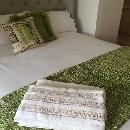 Get A Unique And Luxury Flat Apartment