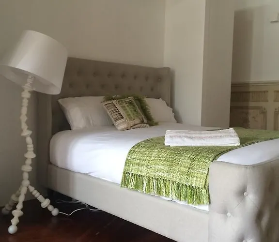 Get A Unique And Luxury Flat דירה *